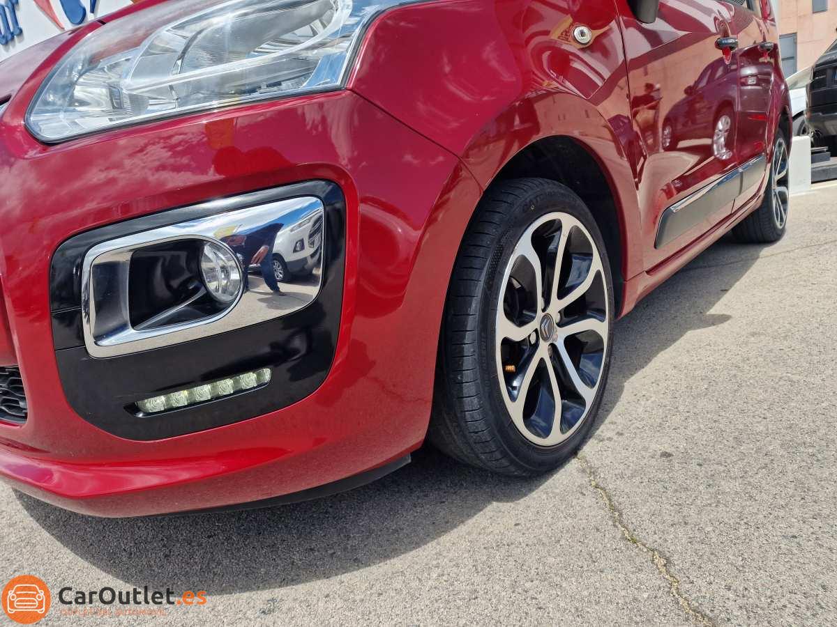 6 - Citroen C3 Picasso 2015