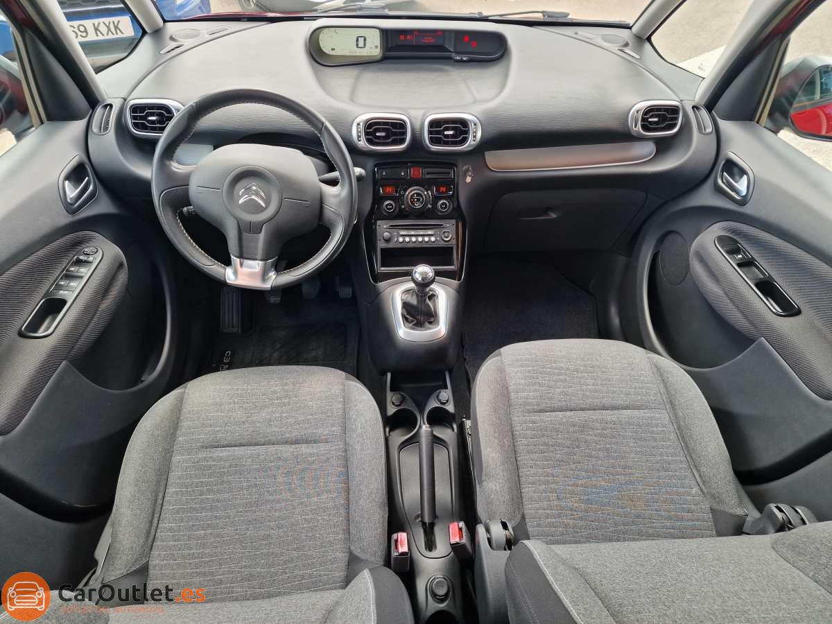 16 - Citroen C3 Picasso 2015