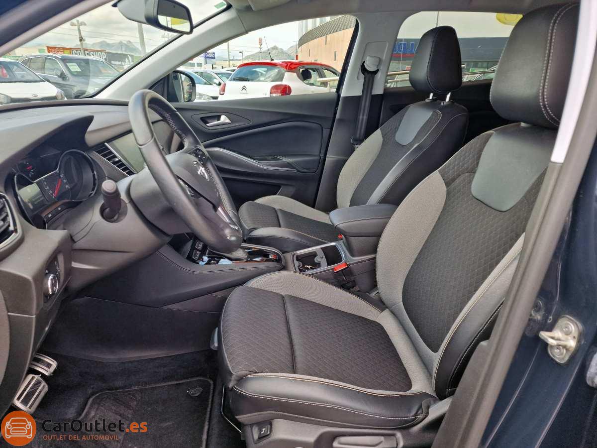 9 - Opel Grandland X 2019 - AUTO