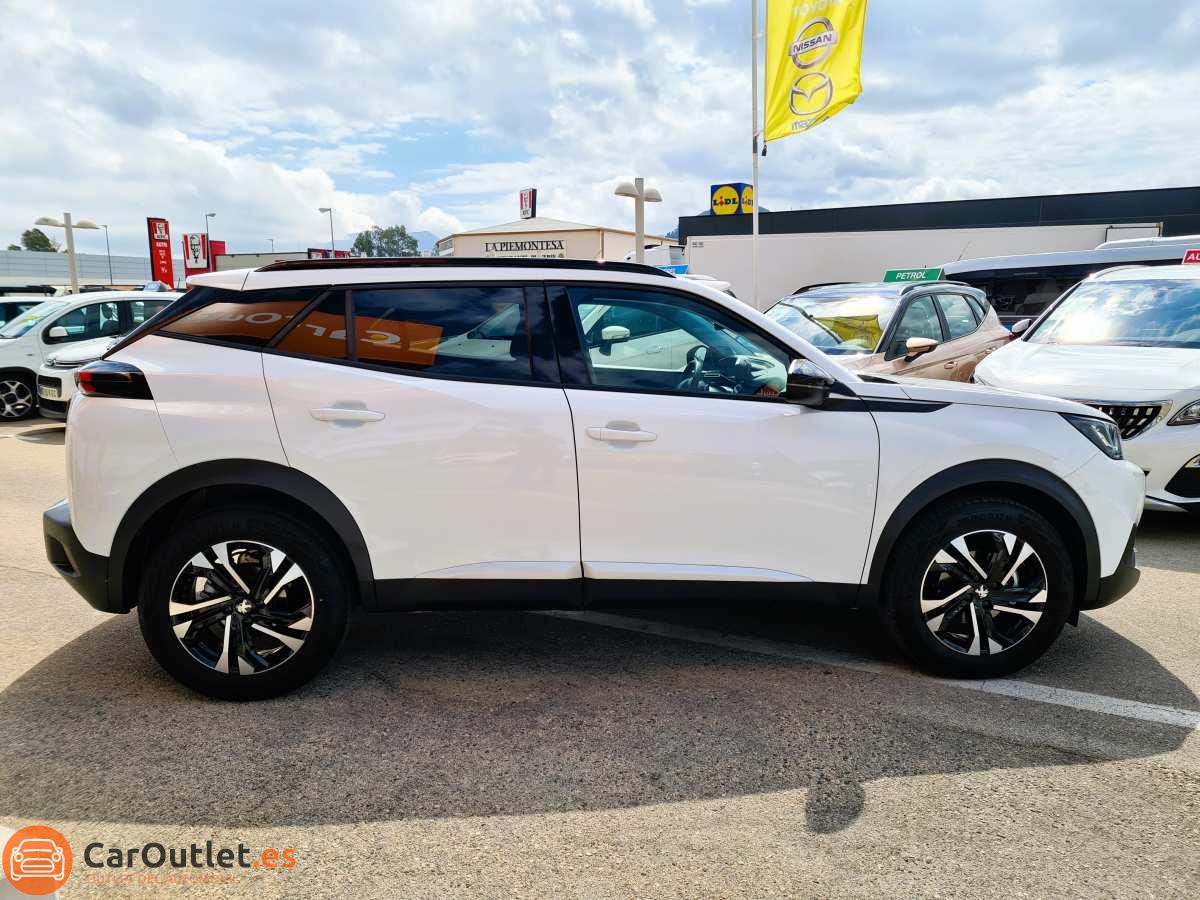7 - Peugeot 2008 2022 - AUTO