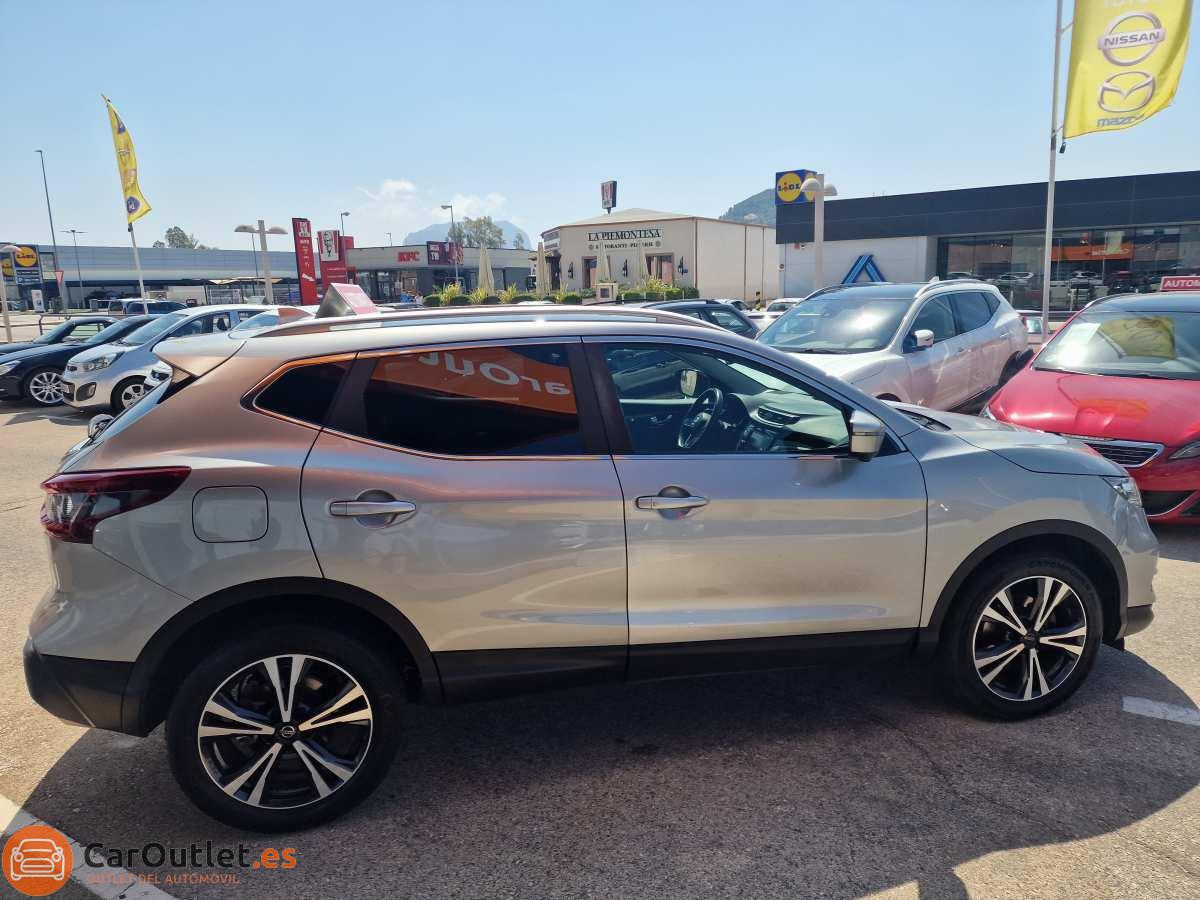 4 - Nissan Qashqai 2021 - AUTO