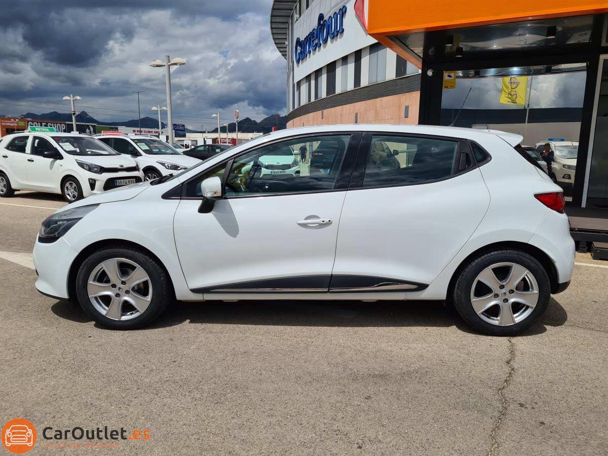 6 - Renault Clio 2014