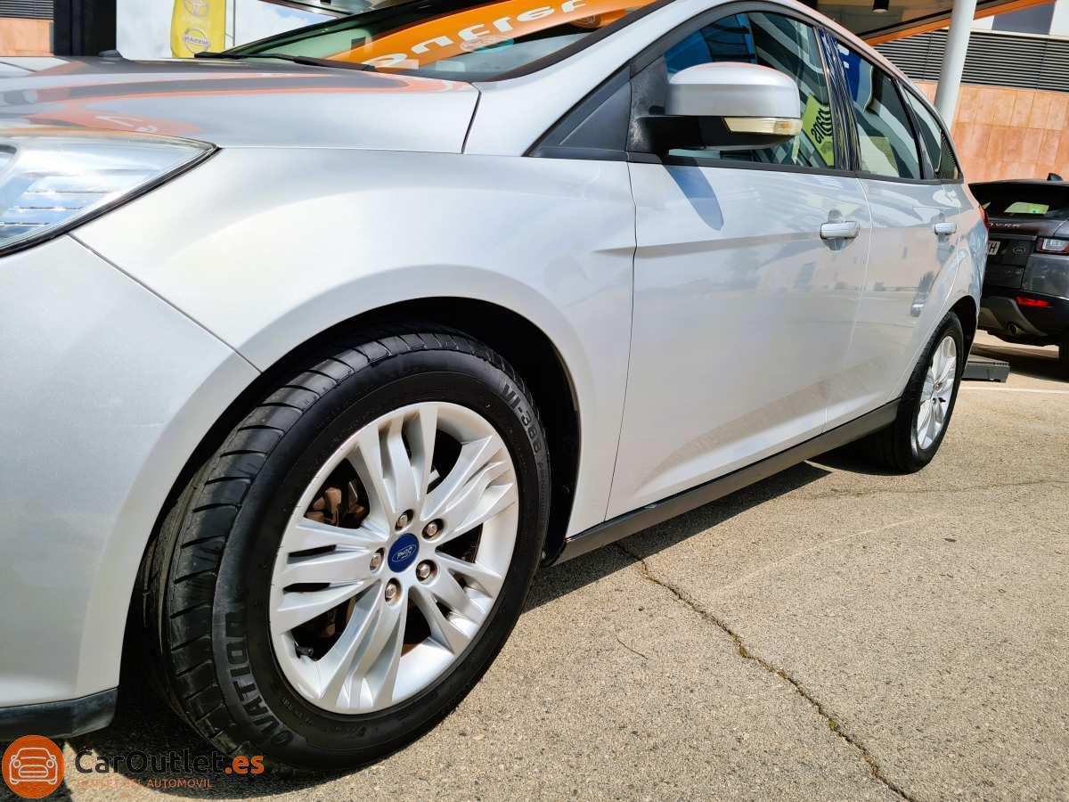 5 - Ford Focus 2014