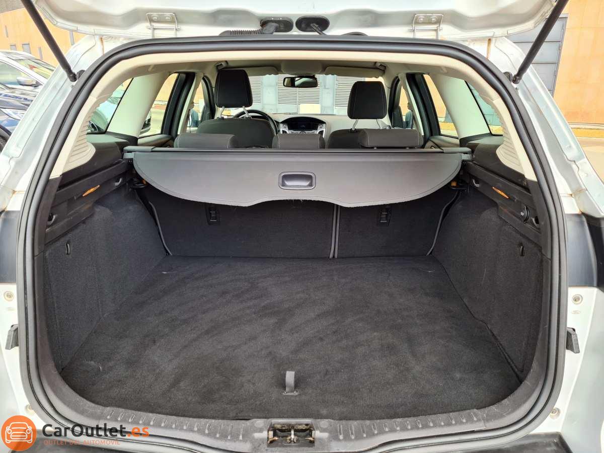 13 - Ford Focus 2014