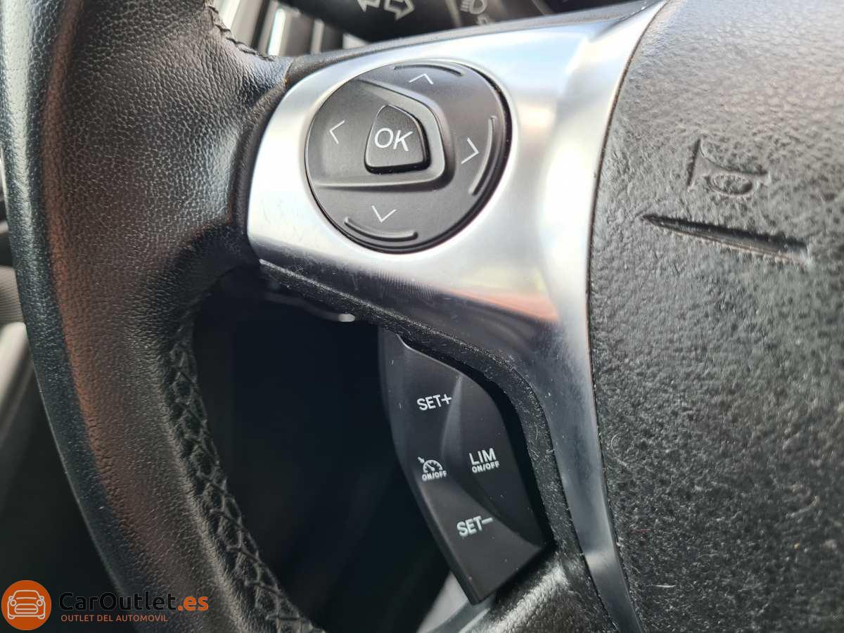 17 - Ford Focus 2014