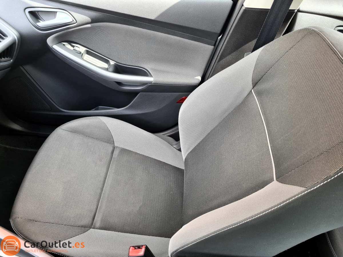 23 - Ford Focus 2014