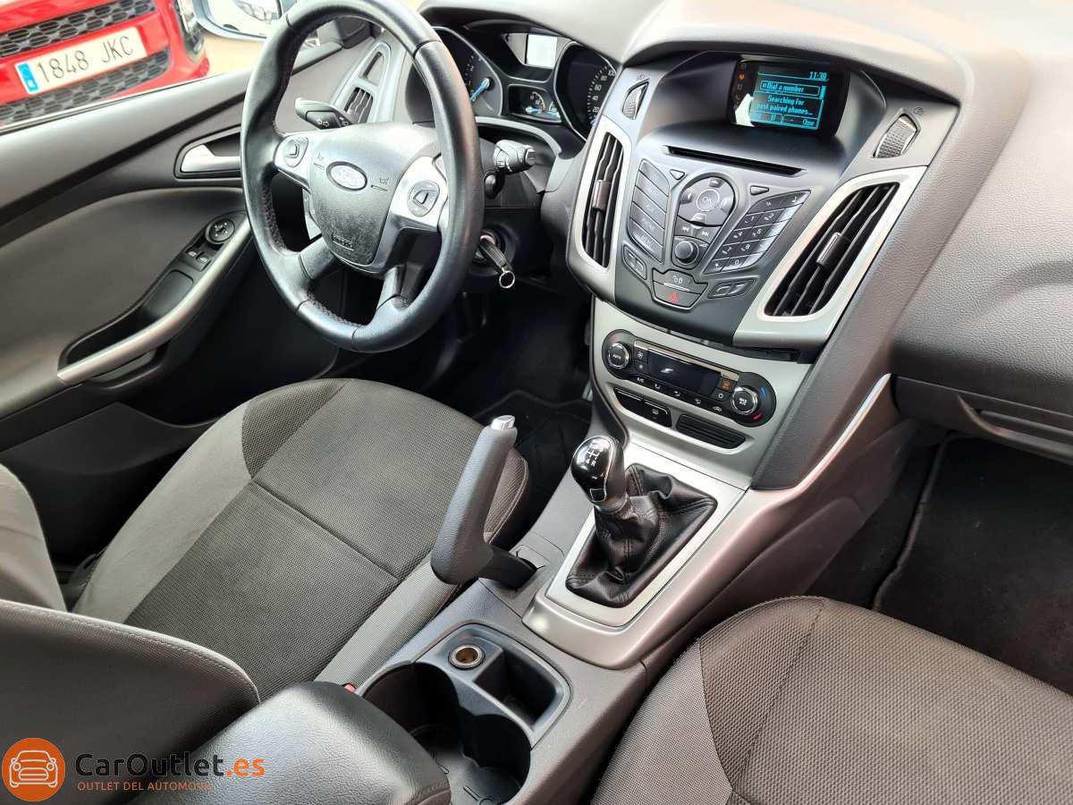 25 - Ford Focus 2014