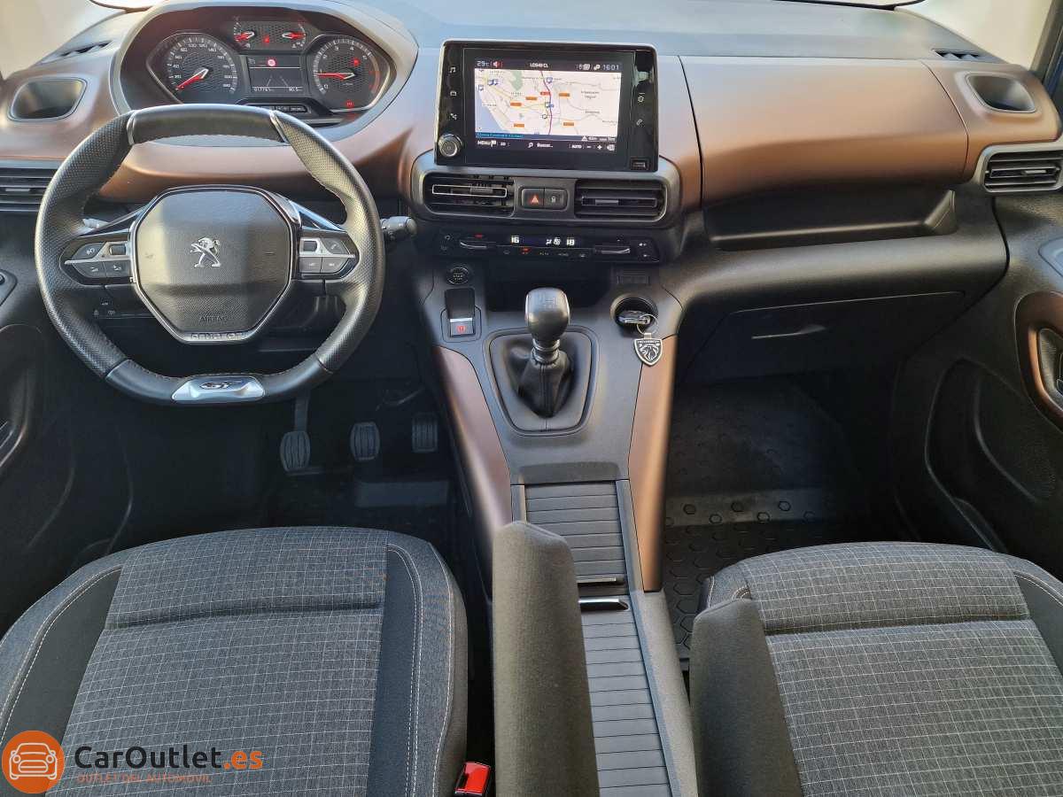 15 - Peugeot RIFTER 2022