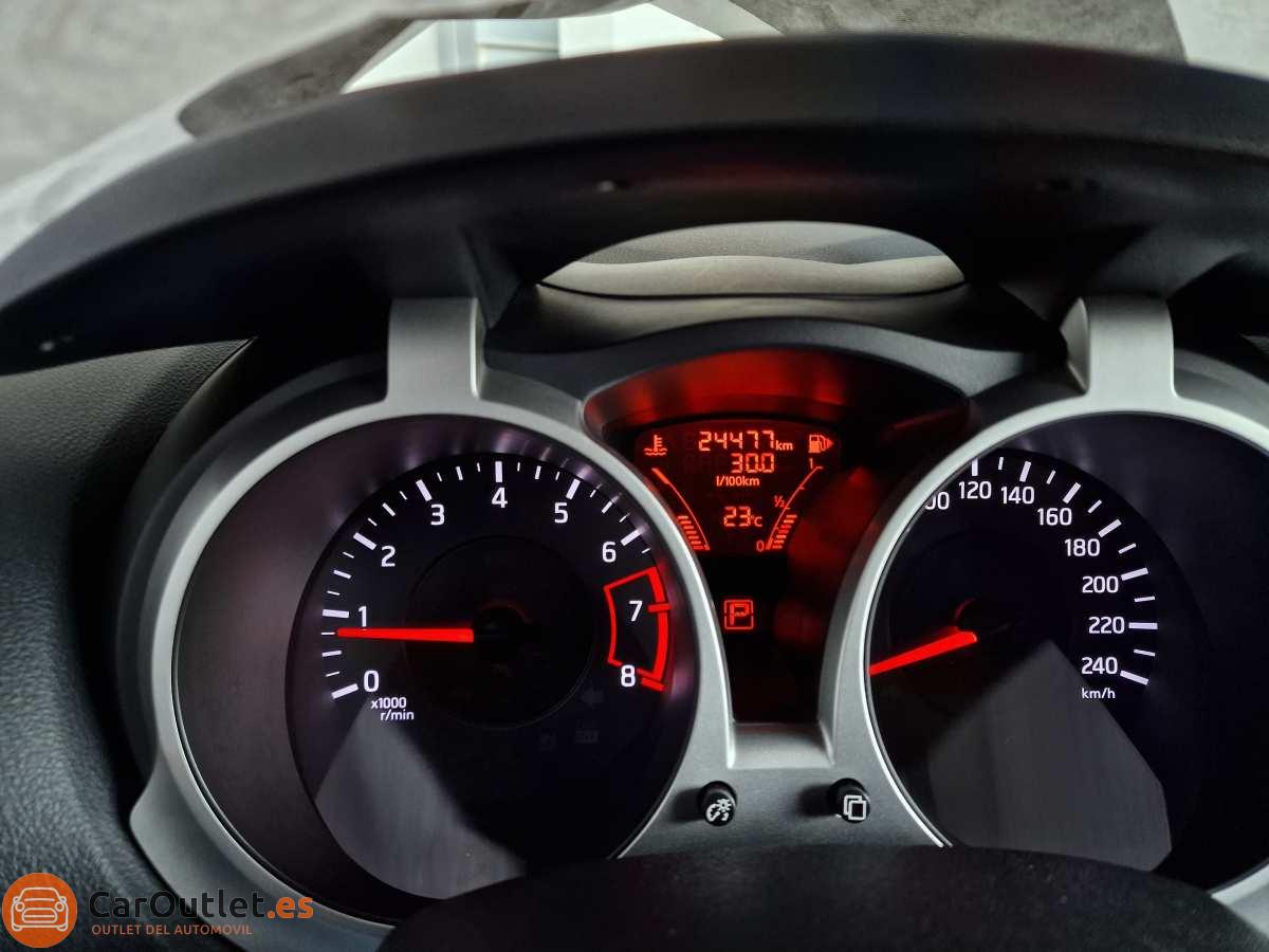 13 - Nissan JUKE 2013 - AUTO