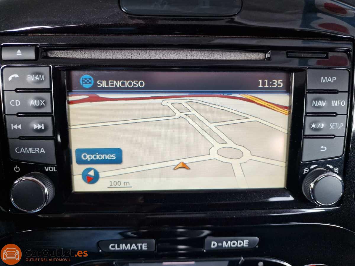 14 - Nissan JUKE 2013 - AUTO