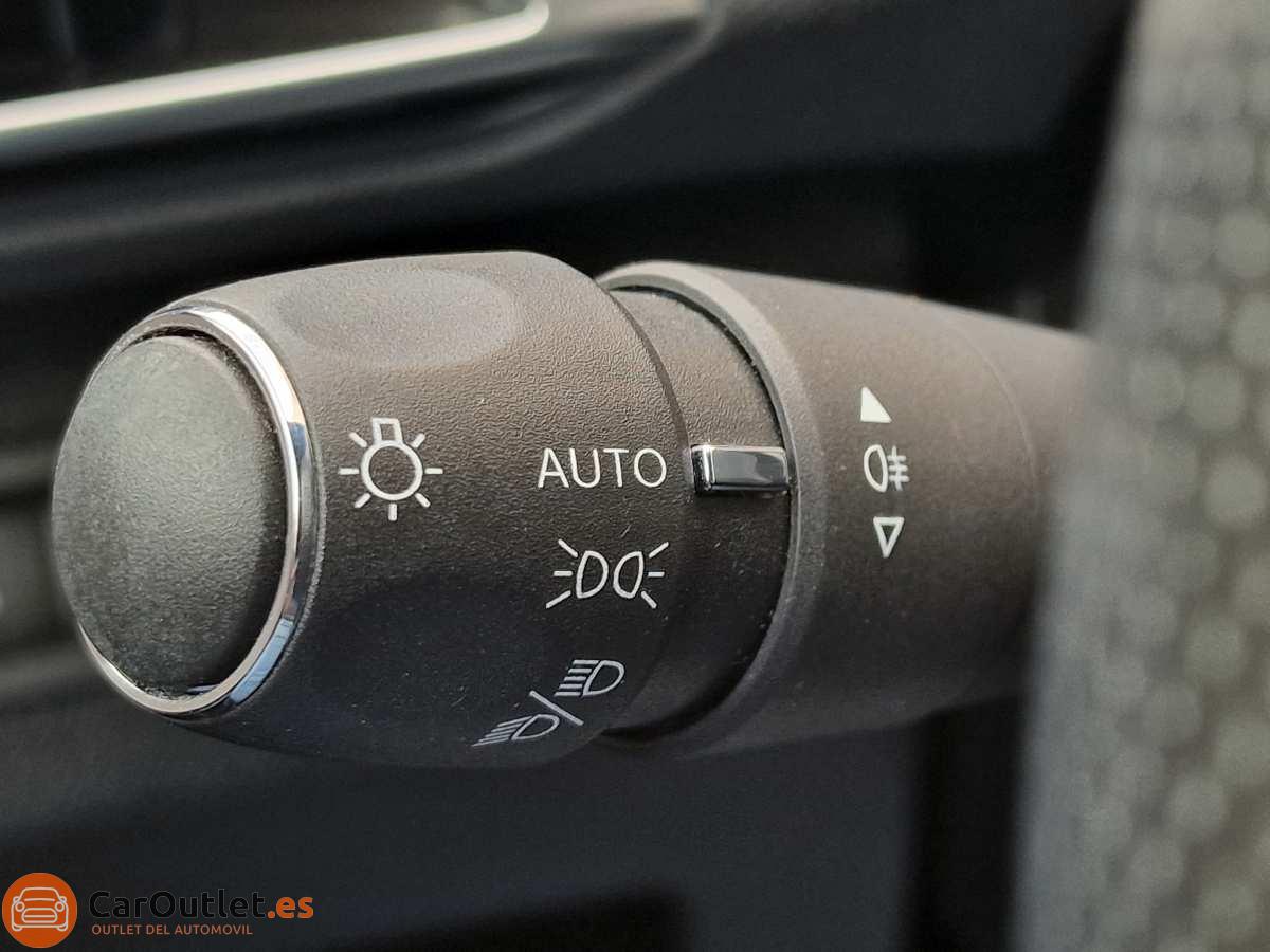 29 - Peugeot 3008 2022 - AUTO