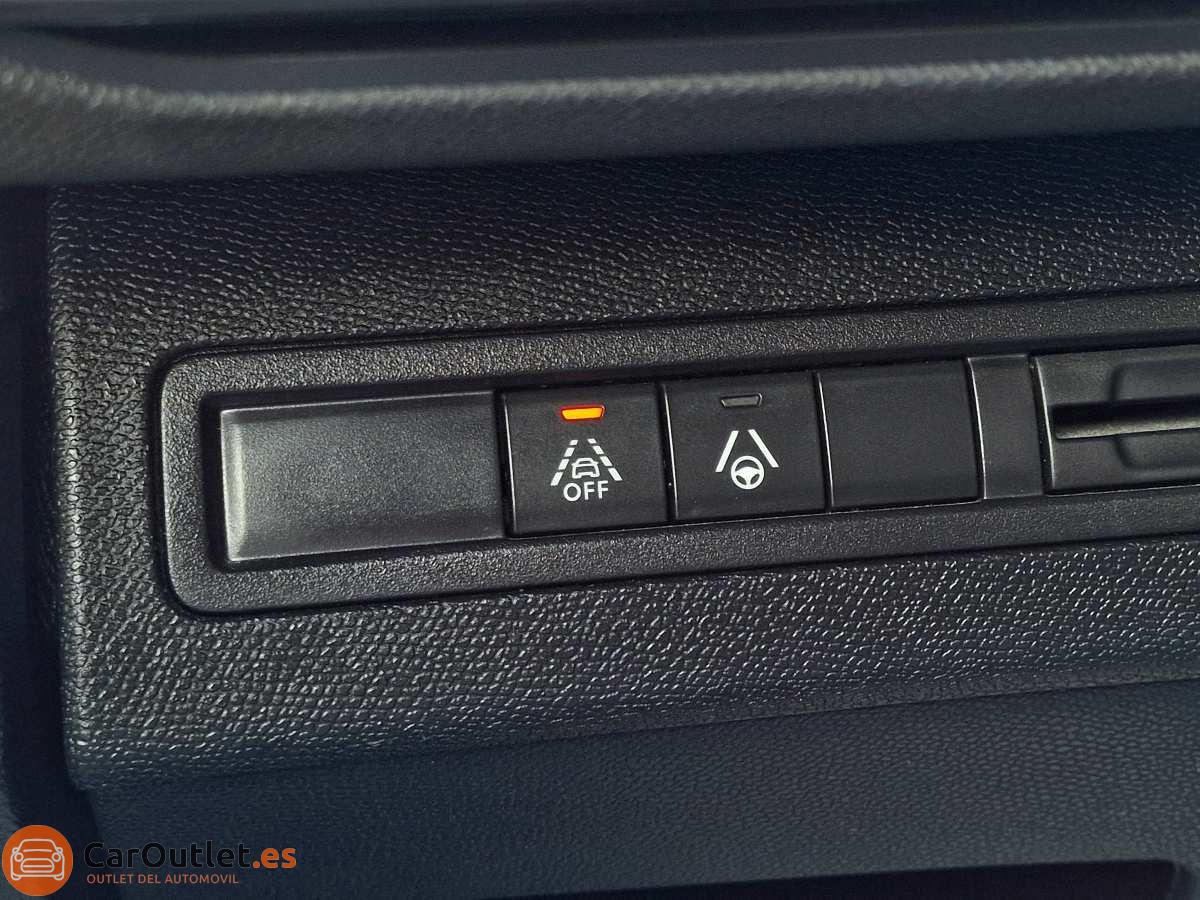 34 - Peugeot 3008 2022 - AUTO