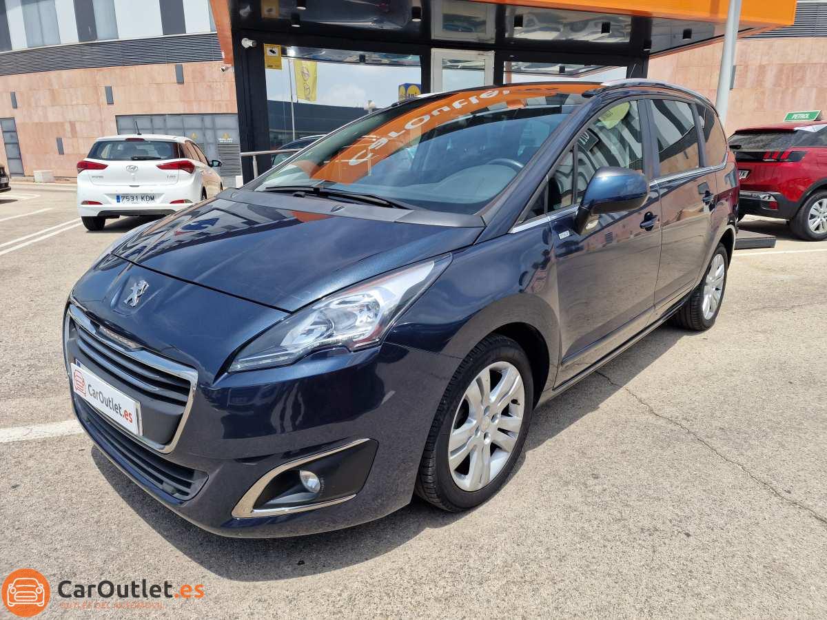 0 - Peugeot 5008 2014