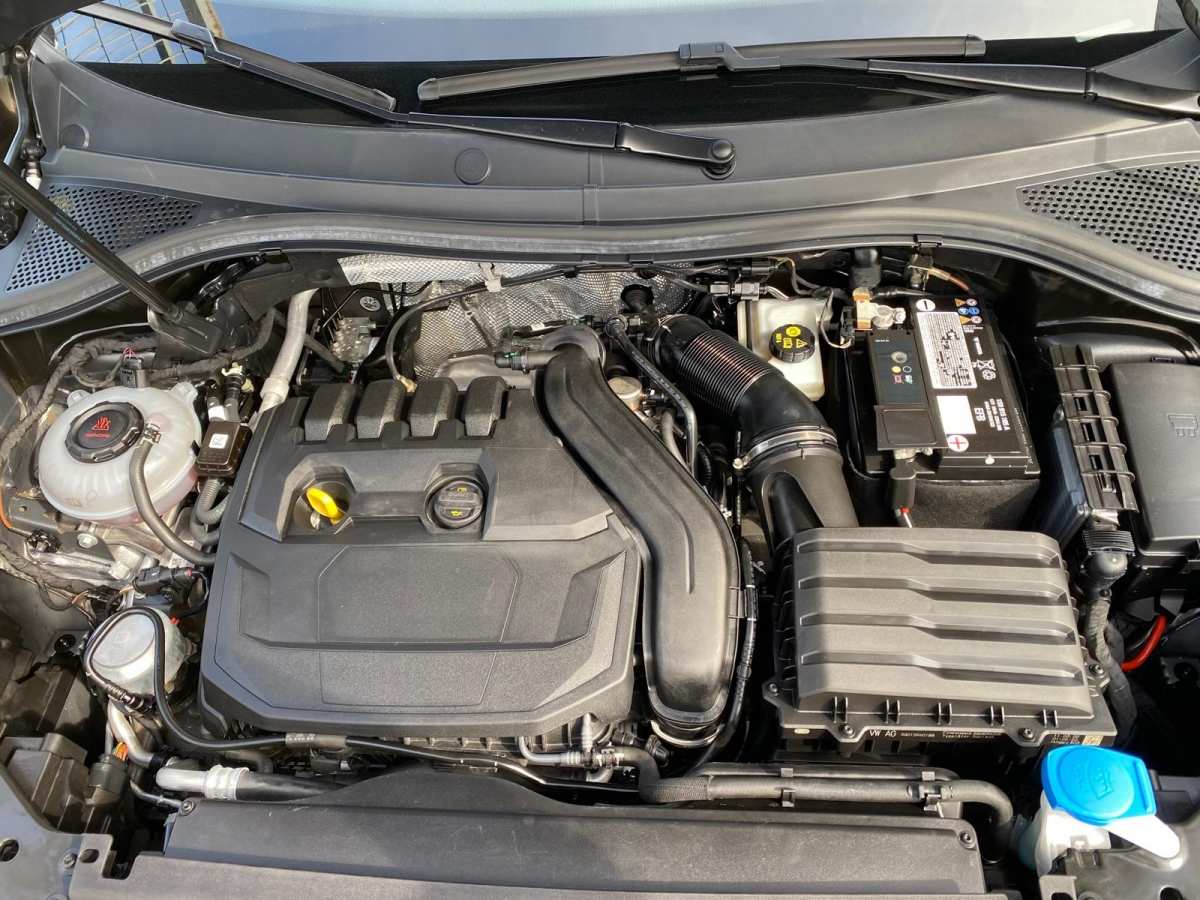 42 - Volkswagen Tiguan 2020 - AUTO