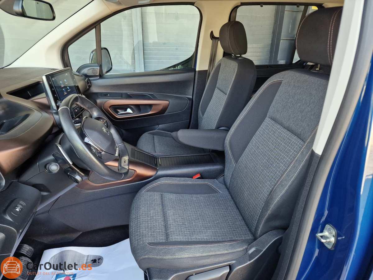10 - Peugeot RIFTER 2021 - AUTO