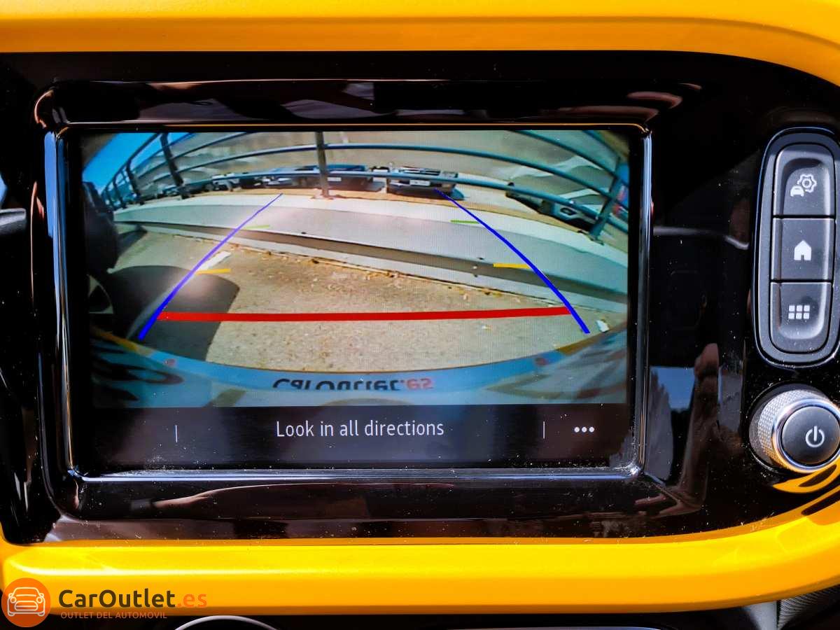 12 - Renault Twingo 2020 - AUTO