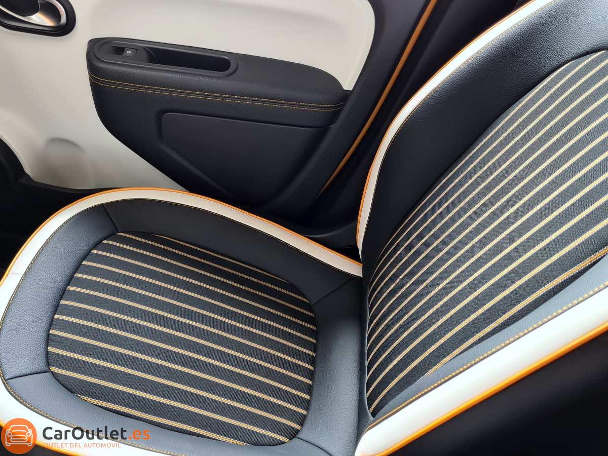 26 - Renault Twingo 2020 - AUTO