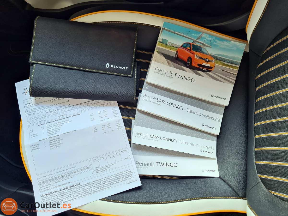 28 - Renault Twingo 2020 - AUTO