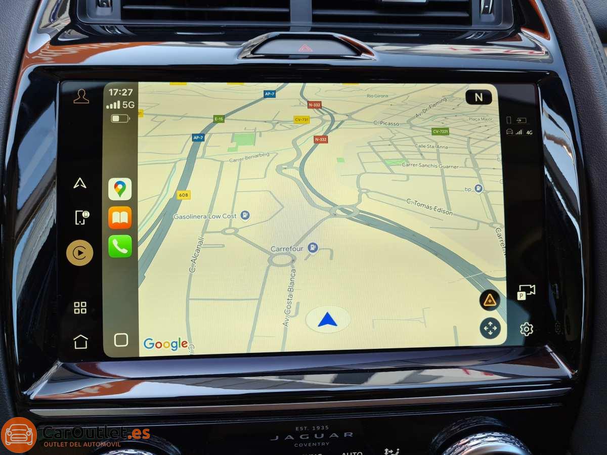 18 - Jaguar E-Pace 2021 - AUTO