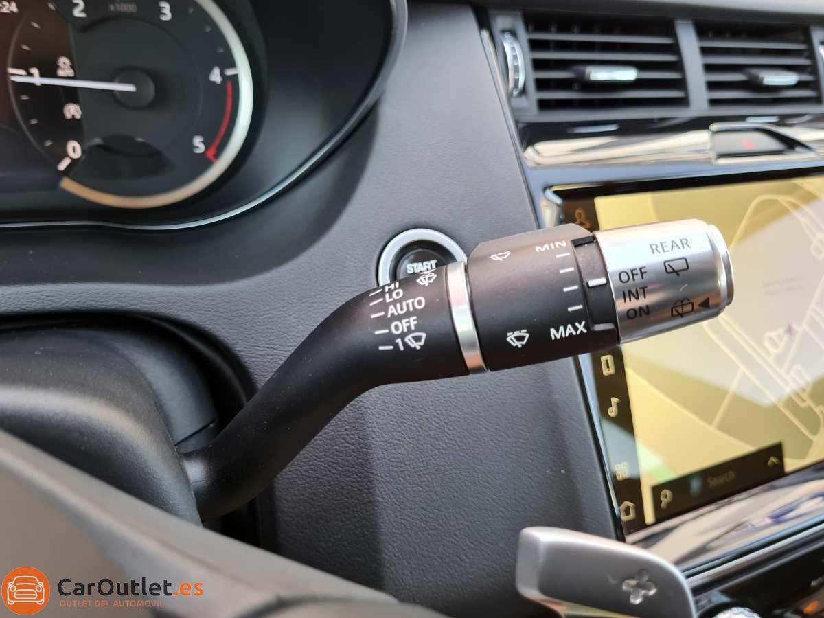 31 - Jaguar E-Pace 2021 - AUTO