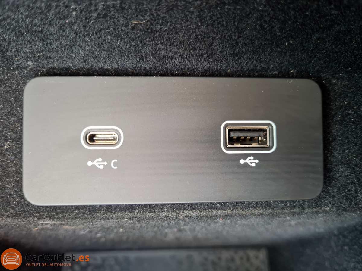 36 - Jaguar E-Pace 2021 - AUTO