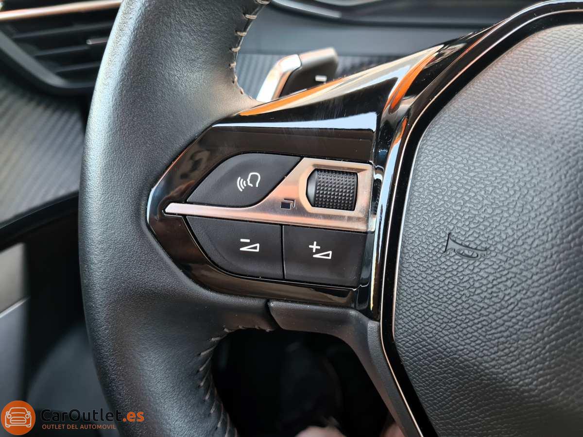 21 - Peugeot 2008 2020 - AUTO