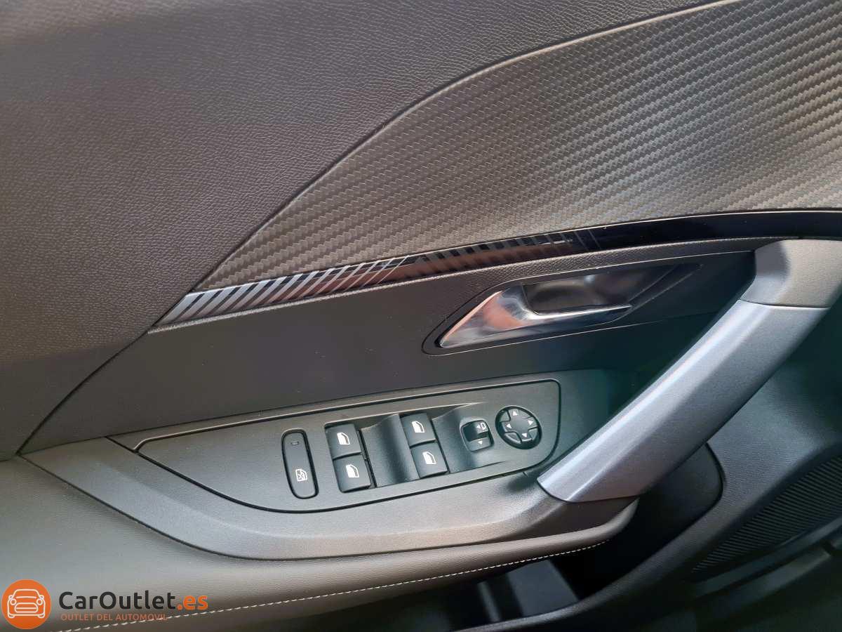 25 - Peugeot 2008 2020 - AUTO
