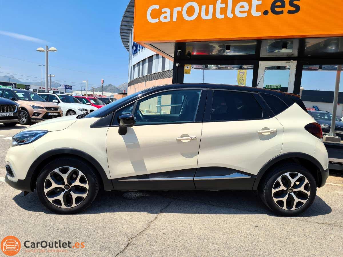 5 - Renault Captur 2017