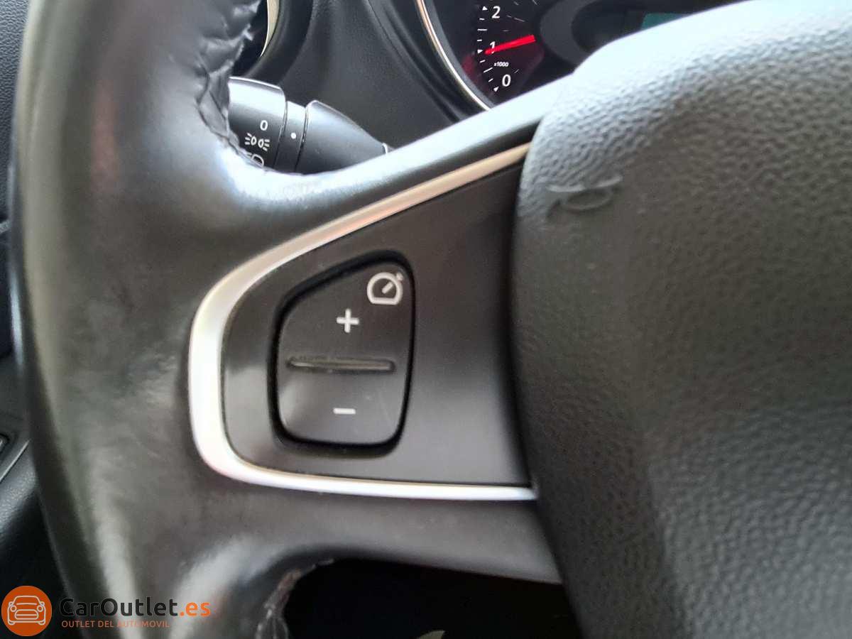 20 - Renault Captur 2017