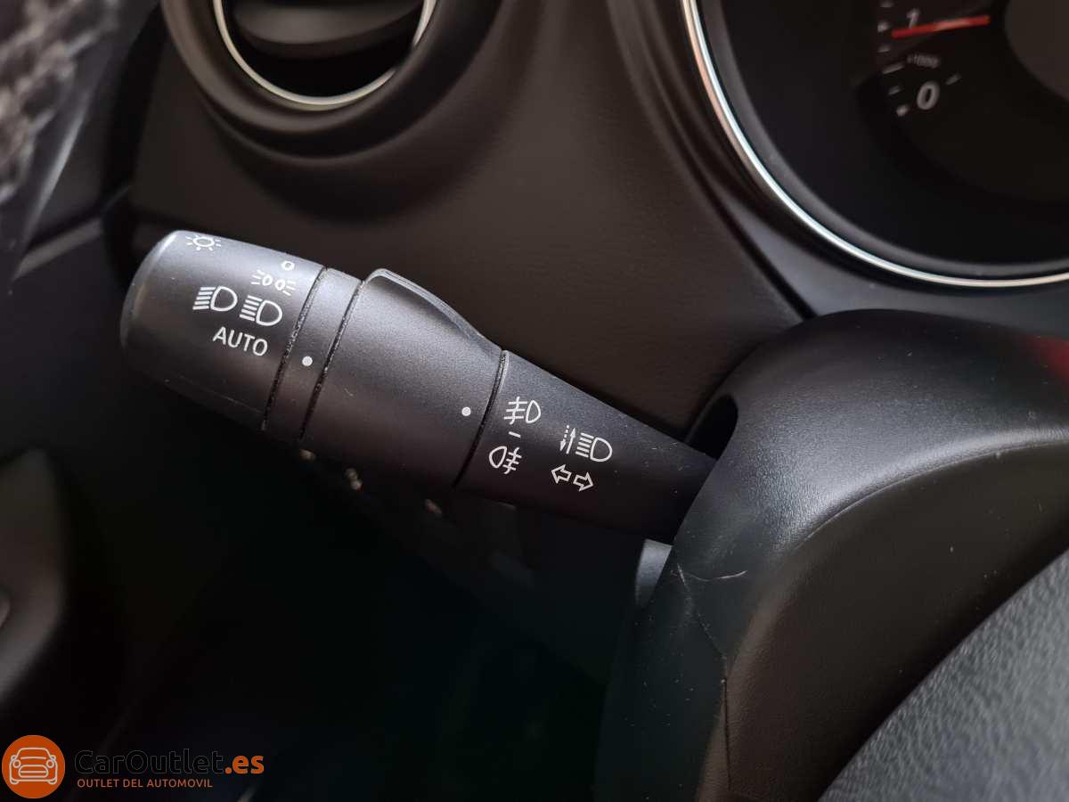 22 - Renault Captur 2017