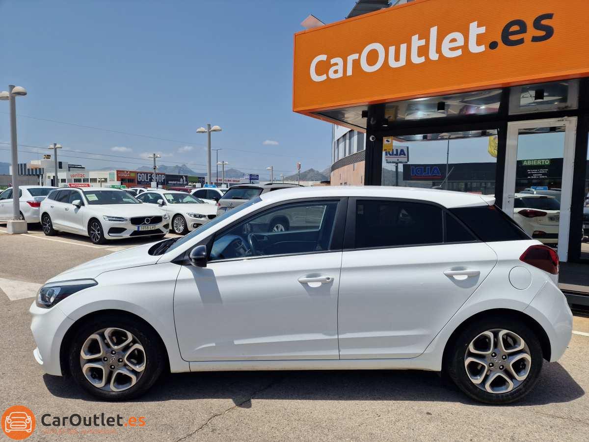 5 - Hyundai i20 2019 - AUTO