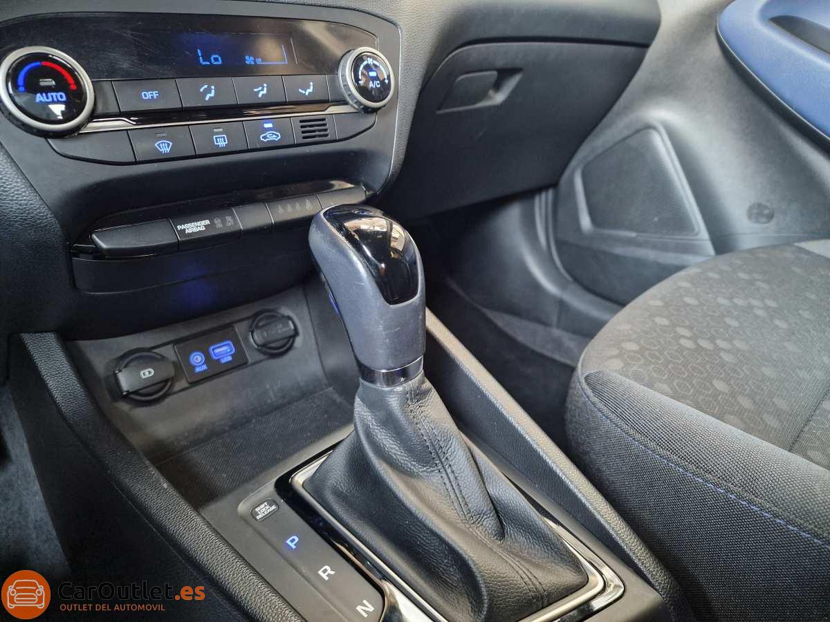 27 - Hyundai i20 2019 - AUTO