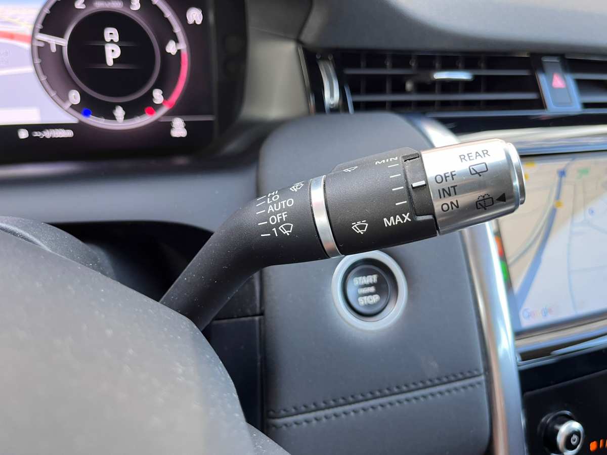 34 - Land Rover Discovery Sport 2020 - AUTO