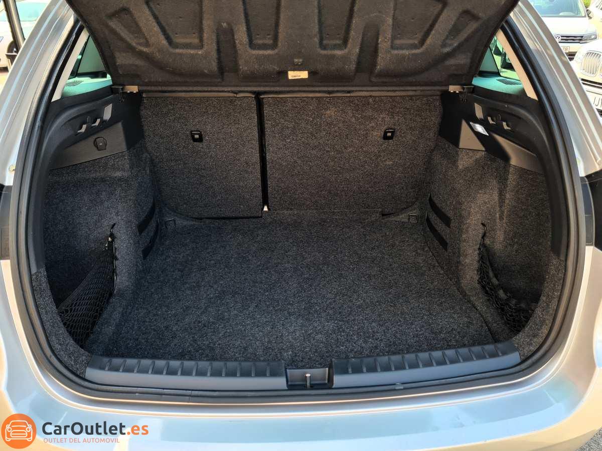 23 - Seat Ibiza 2014 - AUTO