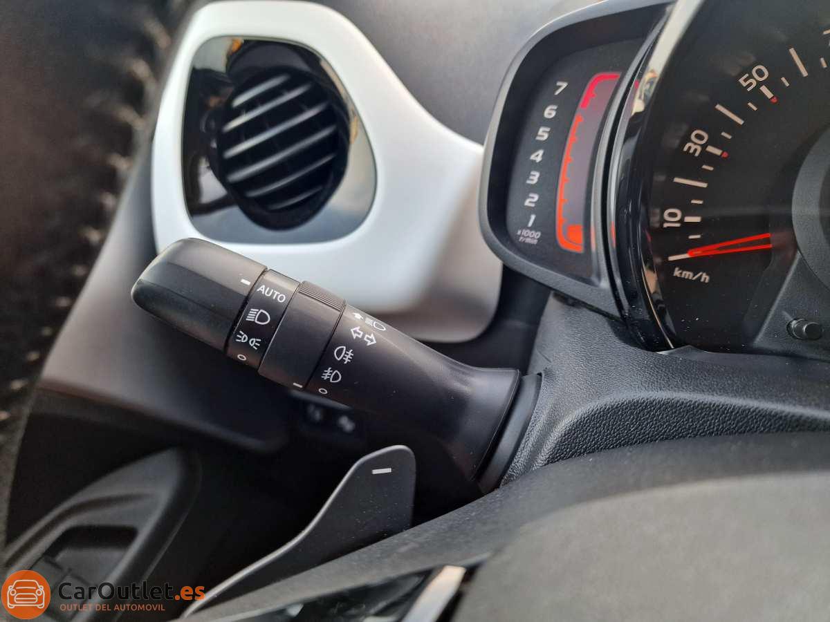 23 - Peugeot 108 2019 - AUTO