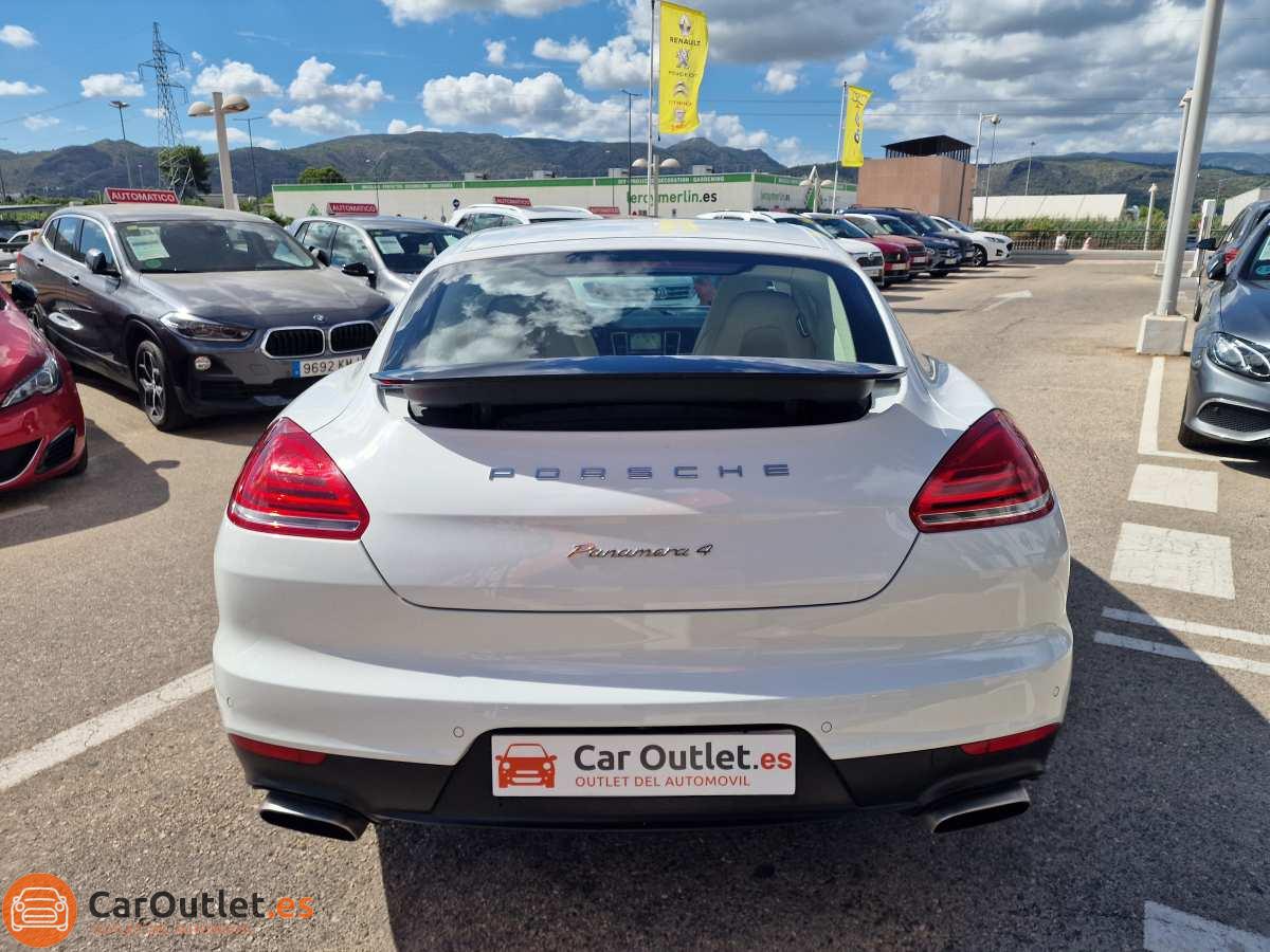 7 - Porsche Panamera 2015 - AUTO