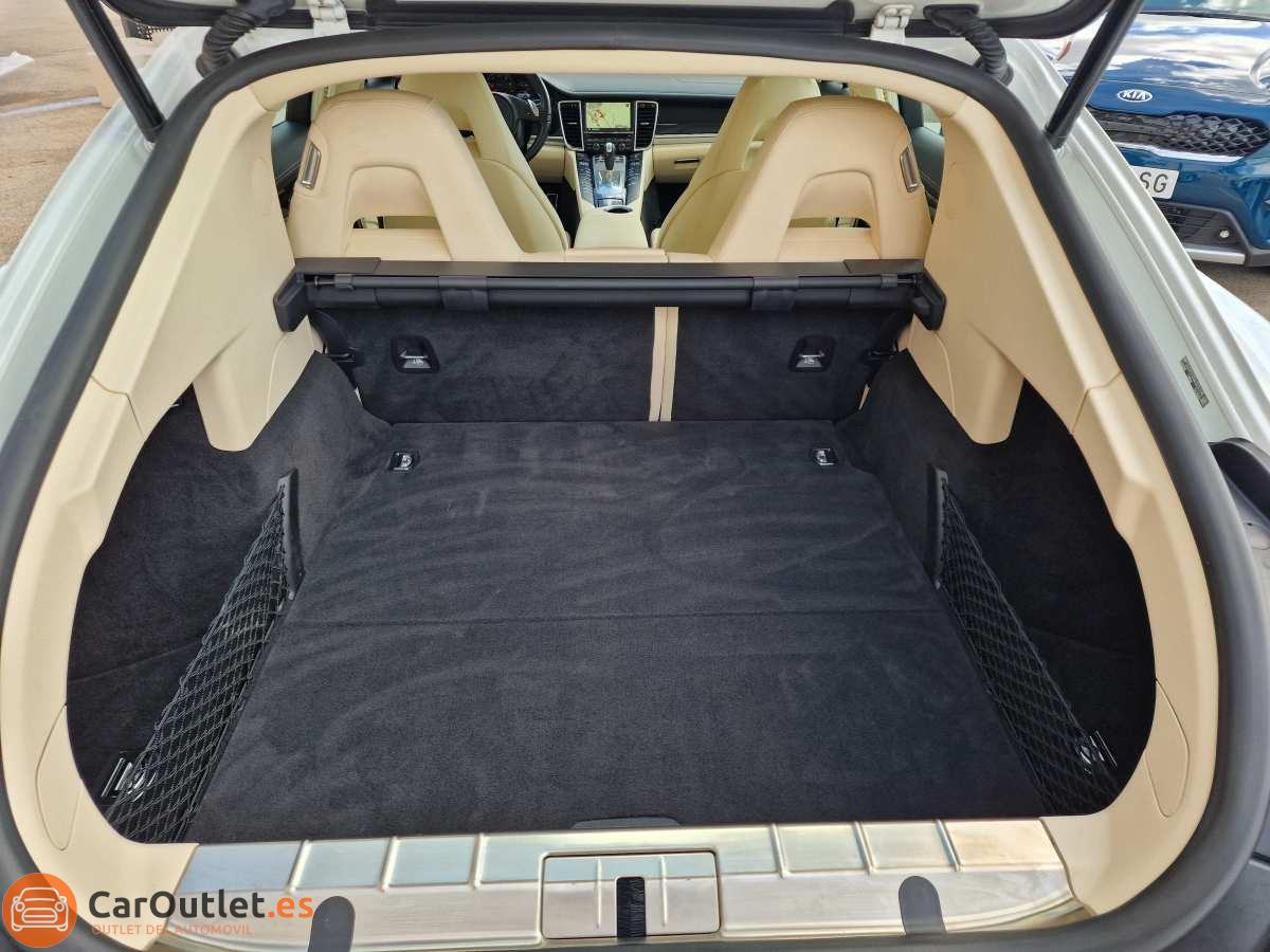 15 - Porsche Panamera 2015 - AUTO