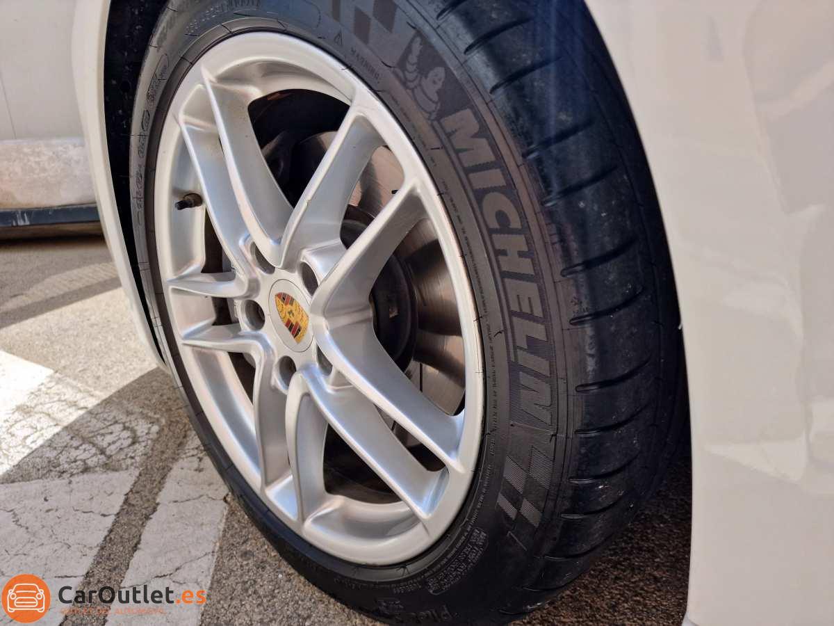 31 - Porsche Panamera 2015 - AUTO