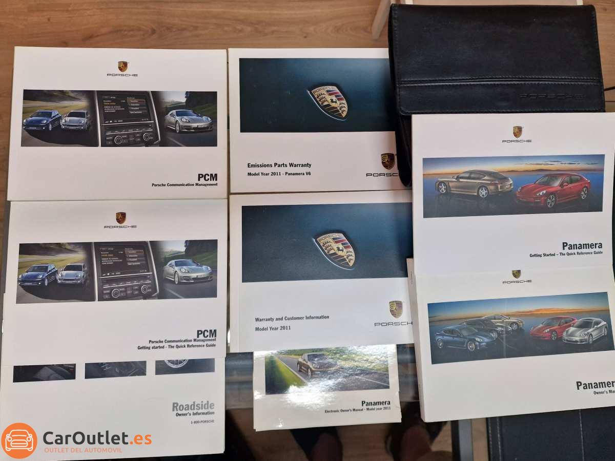 38 - Porsche Panamera 2015 - AUTO