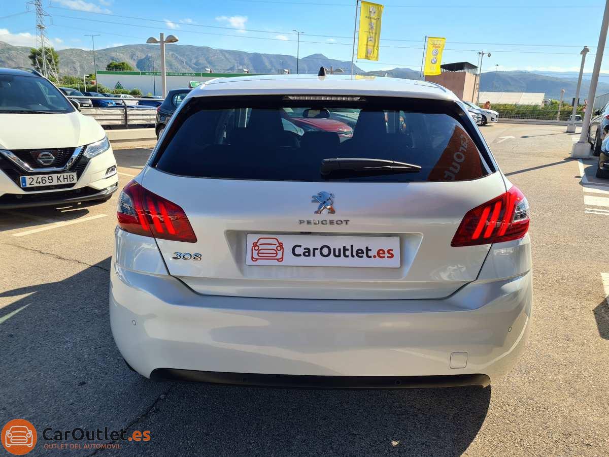 7 - Peugeot 308 2019 - AUTO