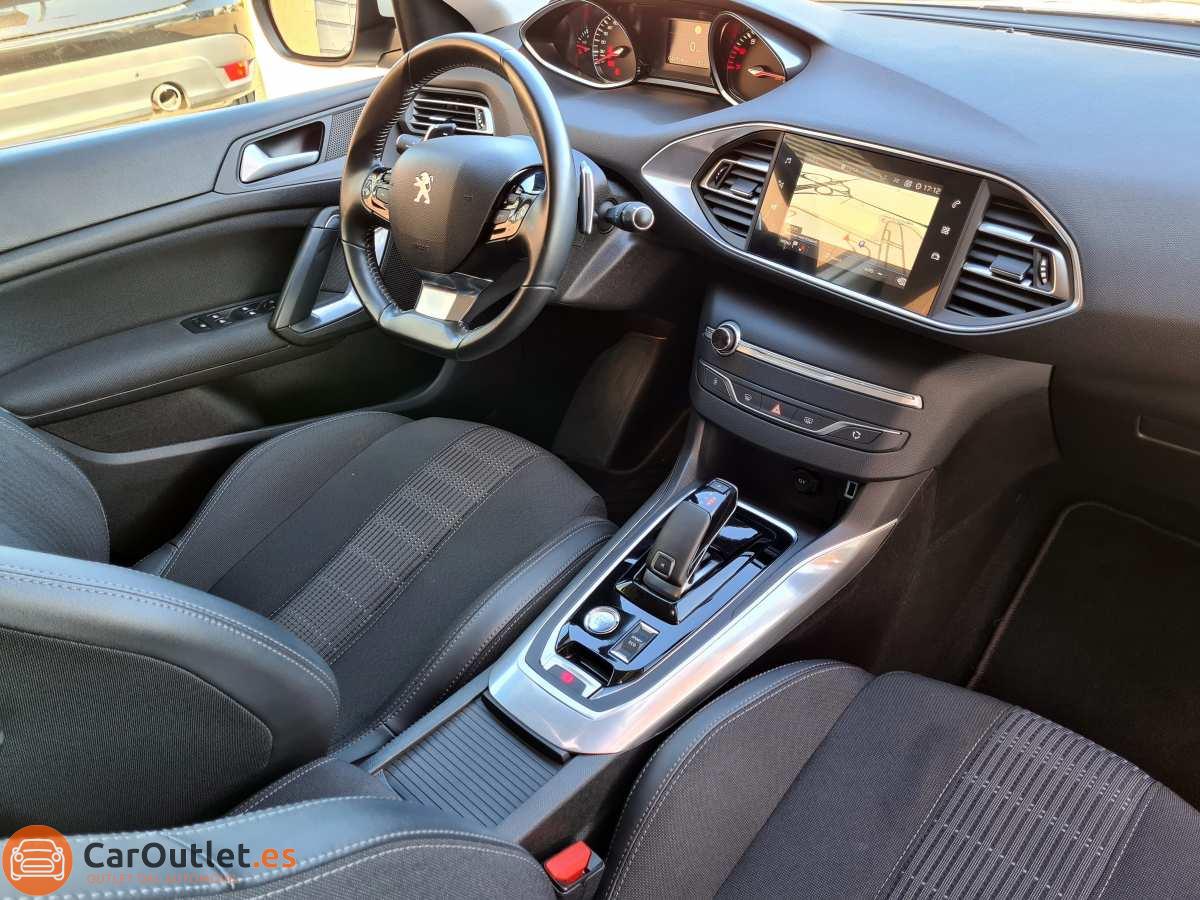 20 - Peugeot 308 2019 - AUTO