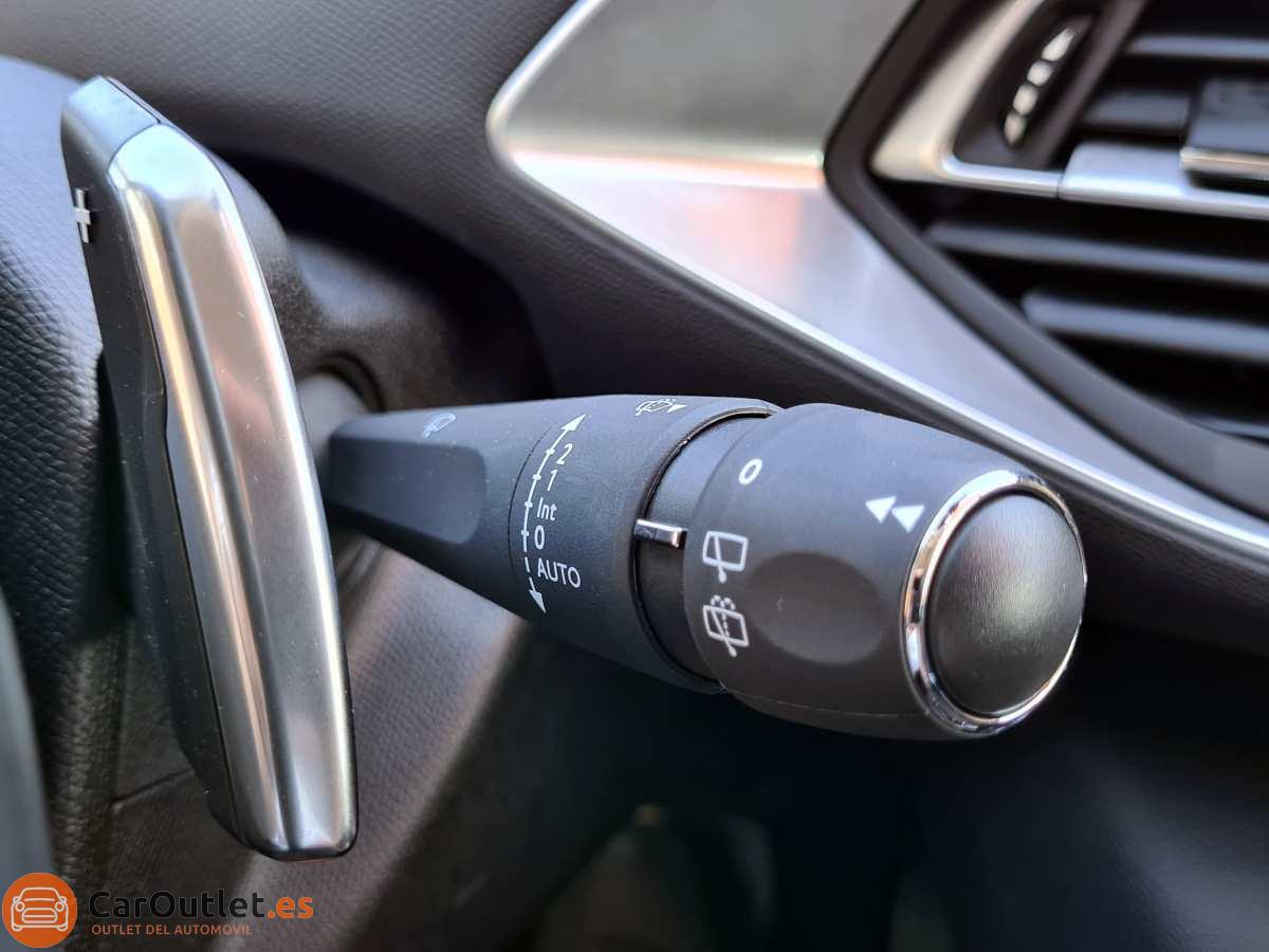 24 - Peugeot 308 2019 - AUTO