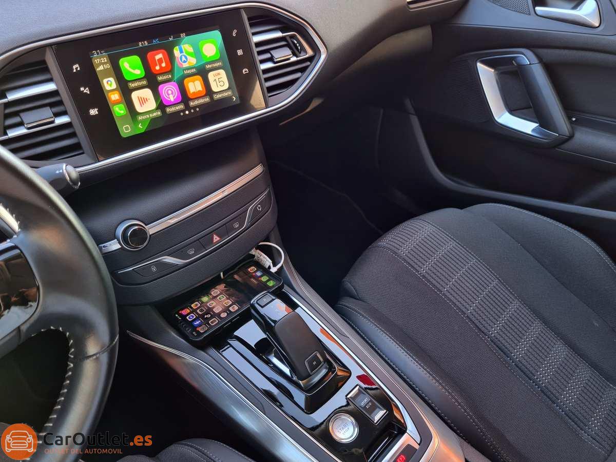 28 - Peugeot 308 2019 - AUTO