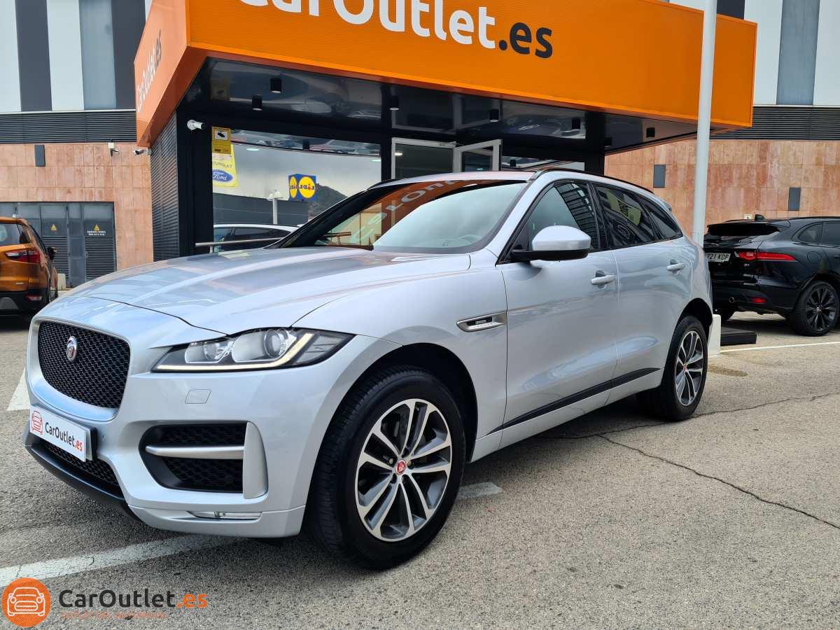 1 - Jaguar F-Pace 2019 - AUTO