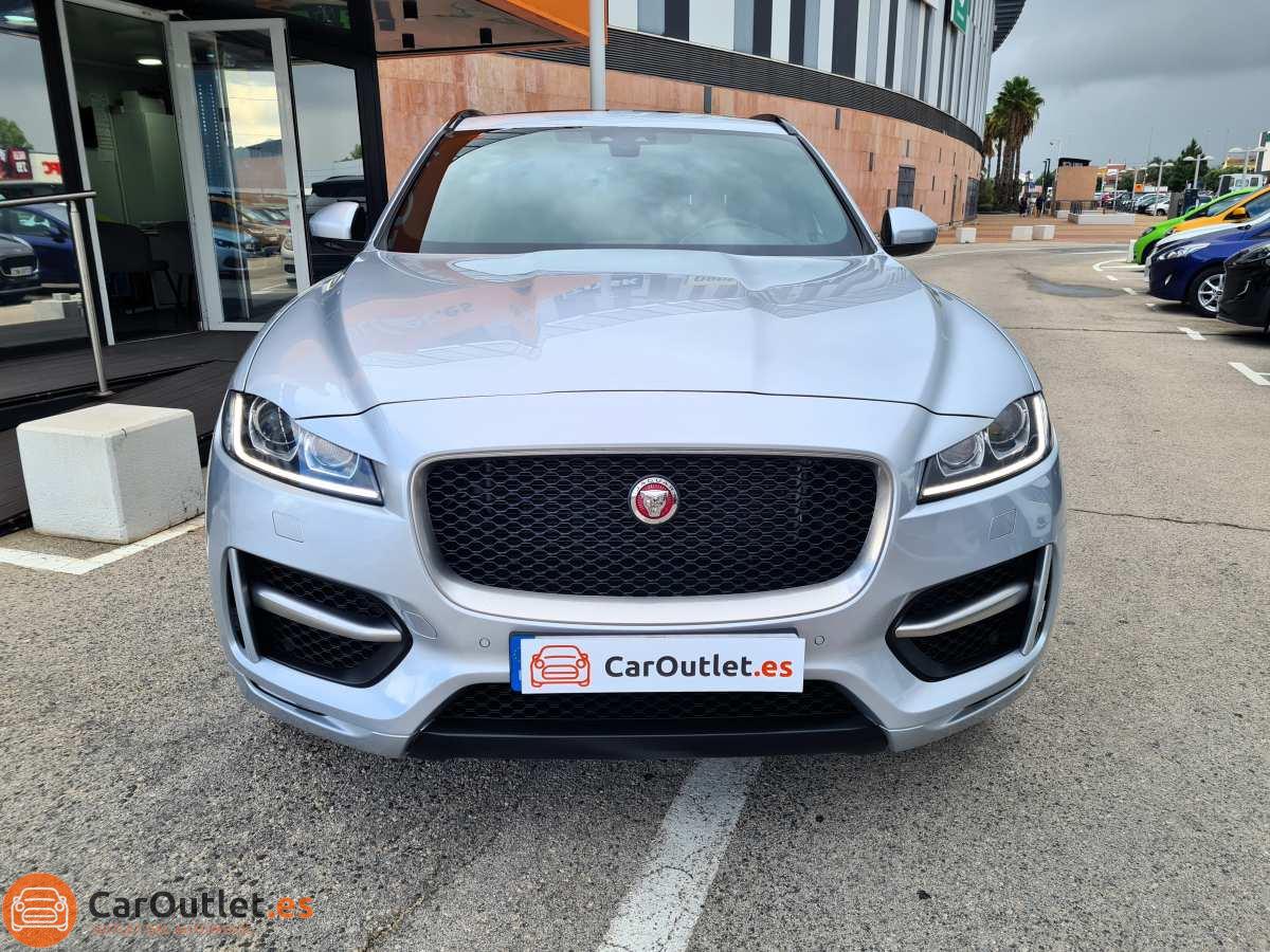 2 - Jaguar F-Pace 2019 - AUTO