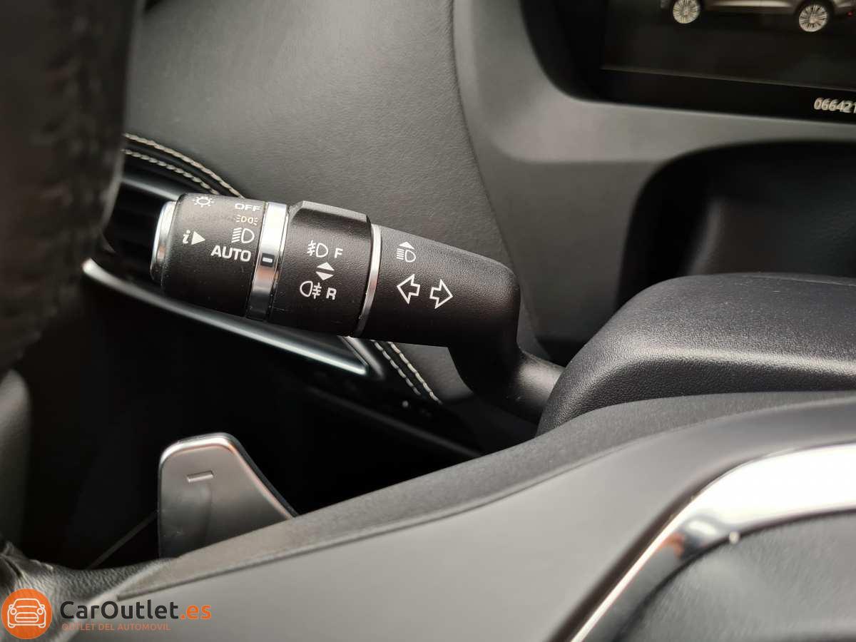 33 - Jaguar F-Pace 2019 - AUTO