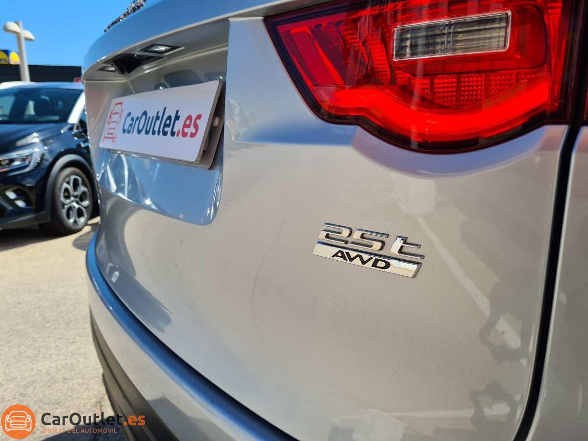 12 - Jaguar F-Pace 2019 - AUTO