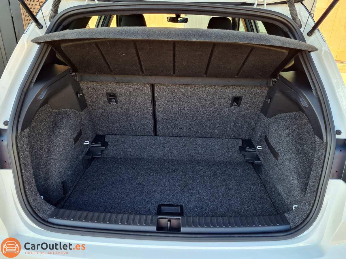 11 - Seat Arona 2019 - AUTO