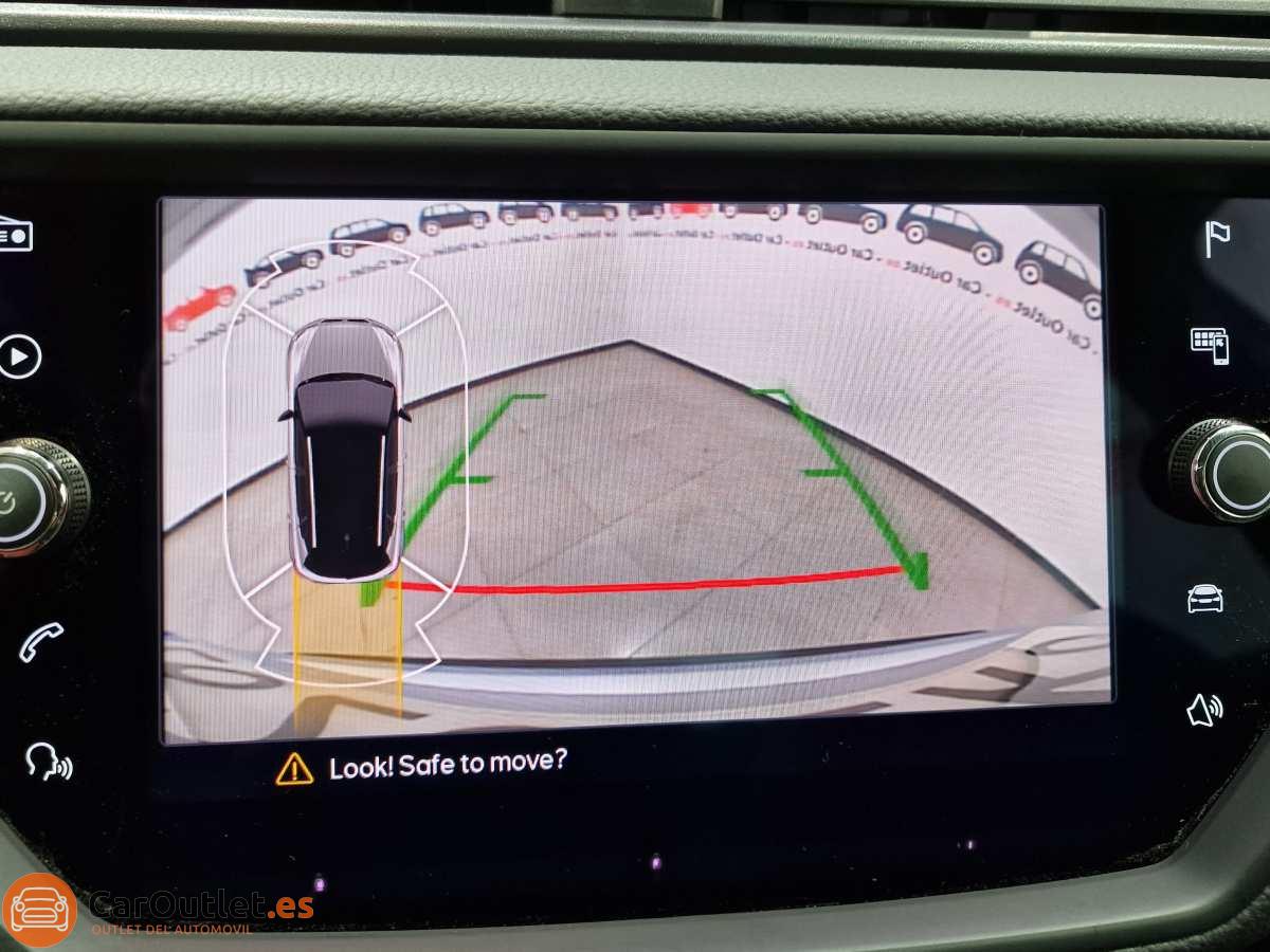 13 - Seat Arona 2019 - AUTO