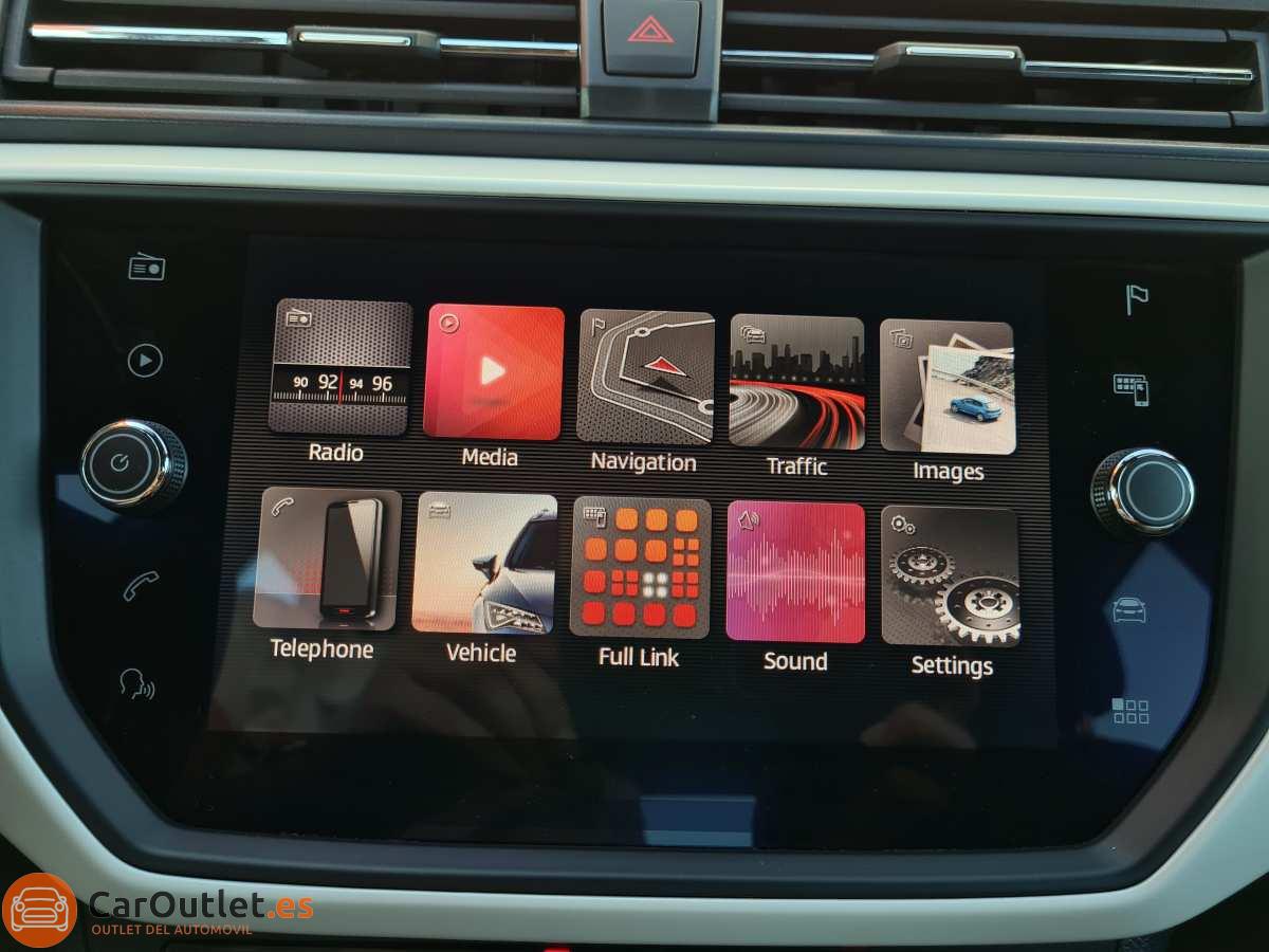 16 - Seat Arona 2019 - AUTO
